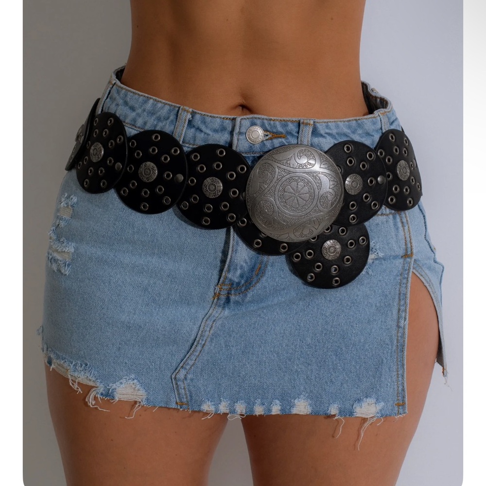 Leather Y2K belt